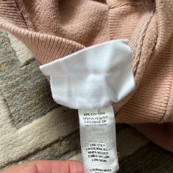 Champion UNC Tar Heels pink crew sweatshirt. Mens M. very good used condition. - Picture 6 of 6